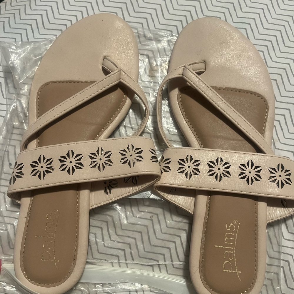 Women's Cream Sandals